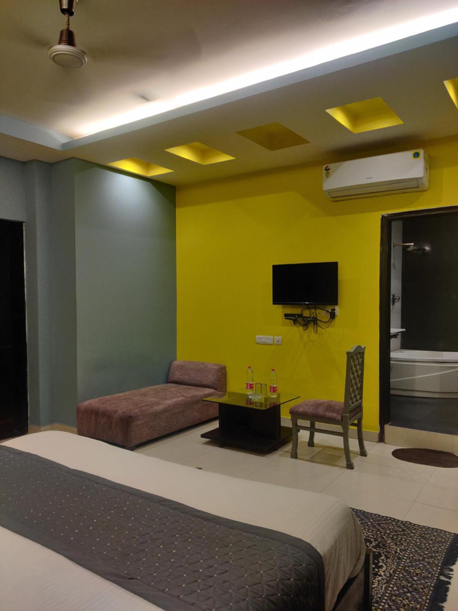 Hotel Delhi Airport Plaza Igi Airport New Delhi Buitenkant foto