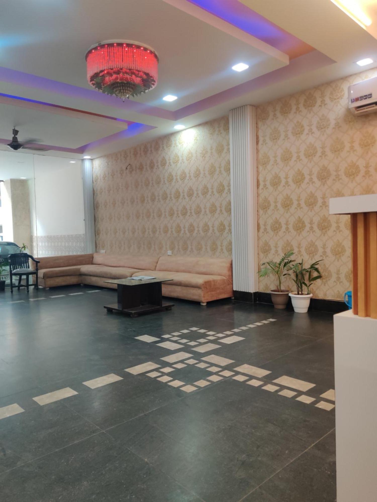 Hotel Delhi Airport Plaza Igi Airport New Delhi Buitenkant foto
