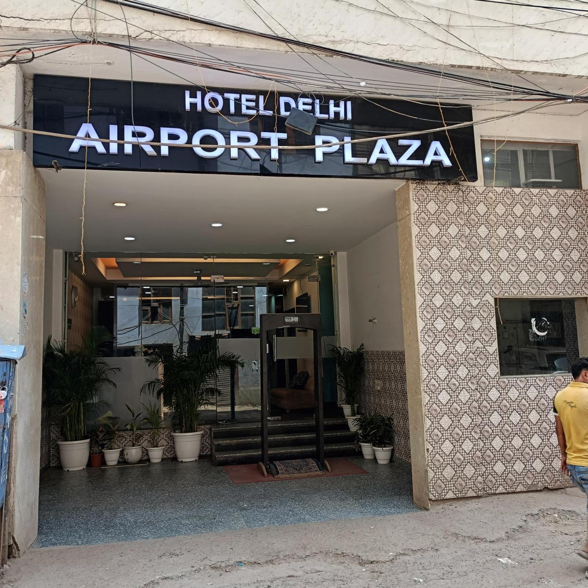 Hotel Delhi Airport Plaza Igi Airport New Delhi Buitenkant foto